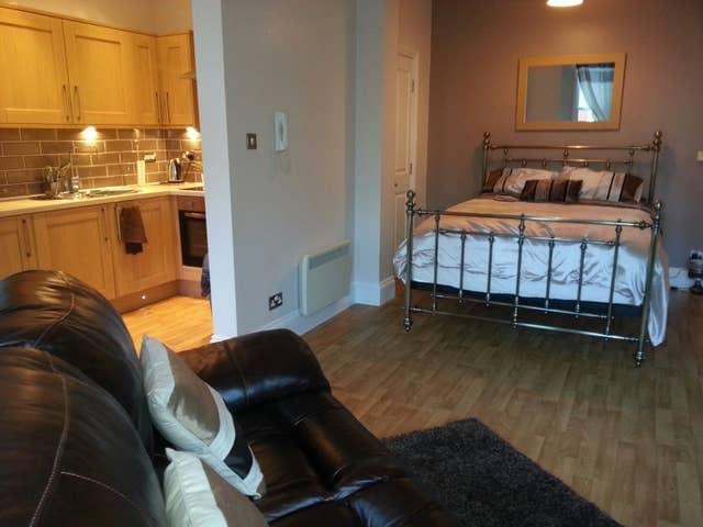 Emerald Suite in Edgbaston